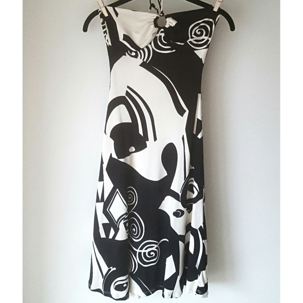 Bebe Modern Abstract Pattern Dress